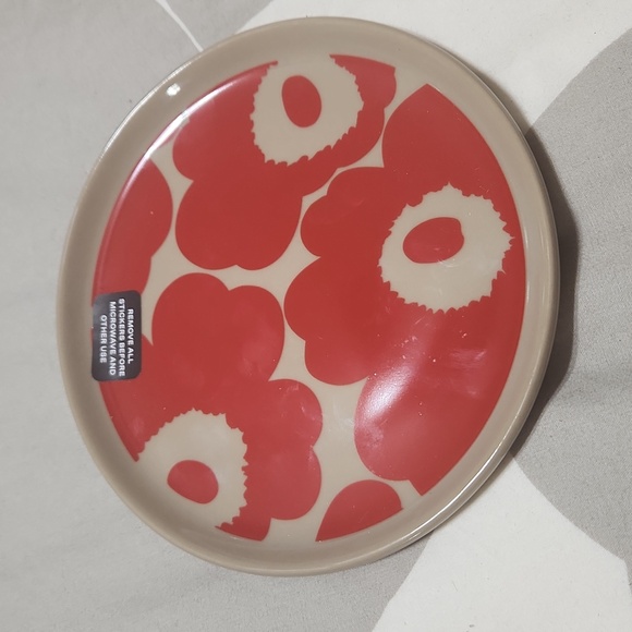 Marimekko Oiva Unikko mug and a plate set - Picture 3 of 7